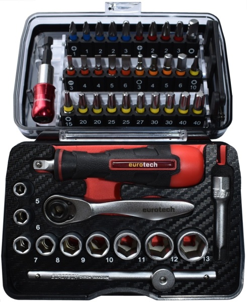 44Pc 1/4" Drive Socket and Bit Set